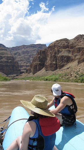 grand canyon helicopter tour with boat